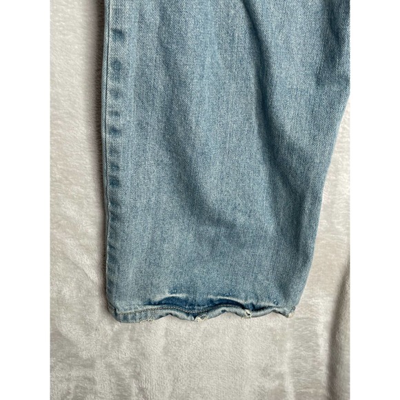 Mossimo  mens 32x30 jeans blue distressed relaxed fit - Picture 10 of 13